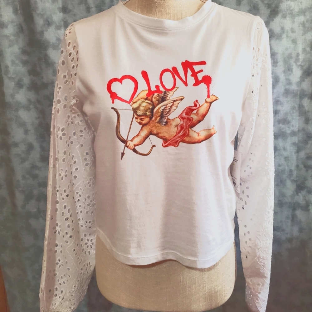 MWT cupid blouse